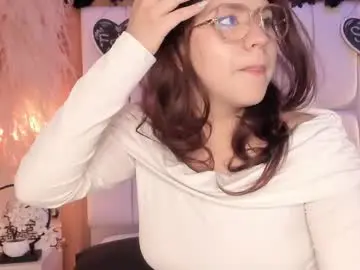 Chaturbate Nude Webcam of daphne_and_roger