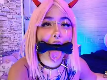Chaturbate Nude Webcam of lilcandy19