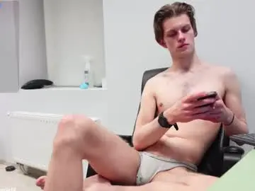 Chaturbate Sex Cam of tom_chance