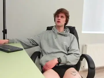 Chaturbate Sex Cam of tom_chance