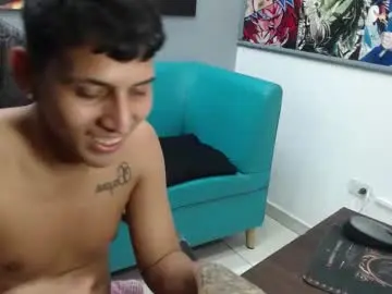 Chaturbate Live Sex Cam of asher_millerr