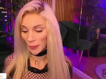 Chaturbate Adult Webcam of barbiekara