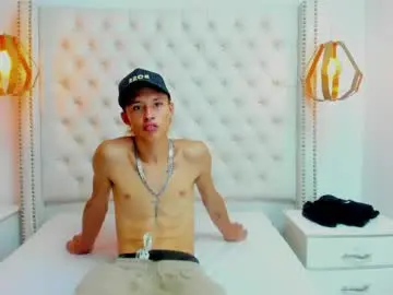 Chaturbate Best live sex cam show of mario_collinss1