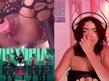 Chaturbate Live Sex Cam of ninacapelli