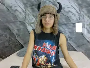 Chaturbate Live Porn of noahwalker__