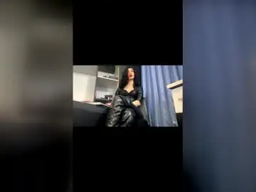 Chaturbate Live Sex of blazeamanda