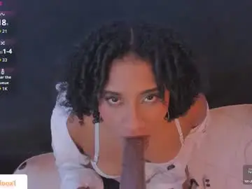 Chaturbate Adult Webcams of camilafoox7
