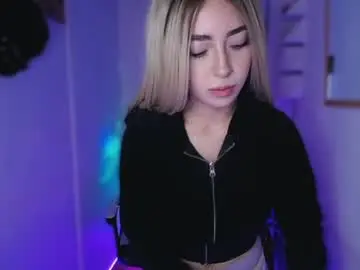 Chaturbate Live Sex Cam of channel_blonde_a