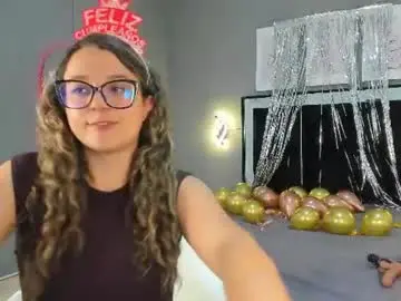Chaturbate Watch Live Sex Cams of katia_foxx