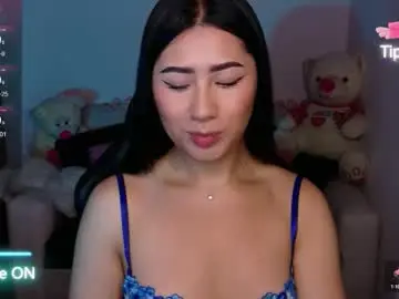 Chaturbate Free Porn Cam of evelyn_ch_