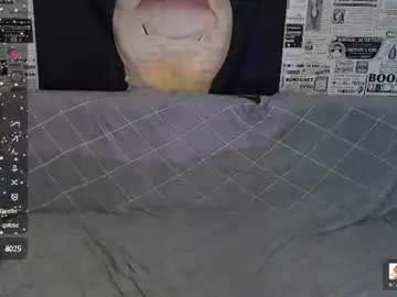 Chaturbate Watch Live Sex Cams of g1vememoney