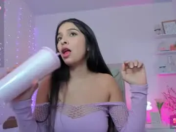 Chaturbate Nude Webcam of little_sweet_18