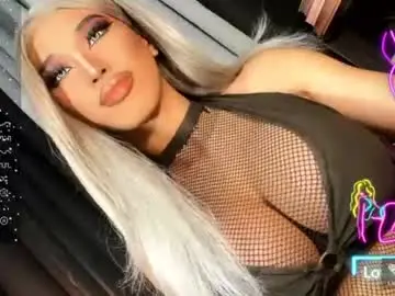 Chaturbate Best live sex cam show of lovelyxoxo18