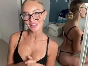 Chaturbate Live Sex of bbybreex