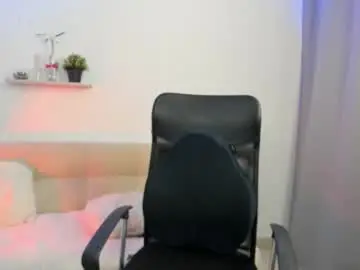 Chaturbate Watch Live Sex Cams of charlottelabouff