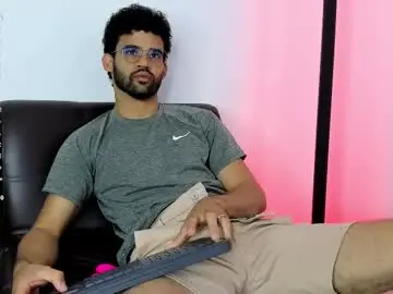 Chaturbate Free Live Porn of chrisandrew_