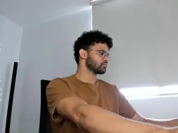 Chaturbate Live Porn of chrisandrew_