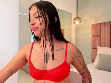 Chaturbate Live Sex Cam of hannah_miltonn