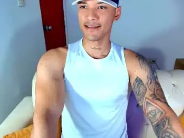 Chaturbate Watch Live Sex Cams of bryan_boy_