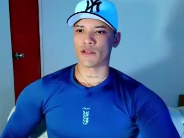 Chaturbate Watch Live Sex Cams of bryan_boy_