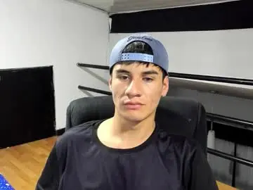 Chaturbate Watch Live Sex Cams of dominic_radccliffe