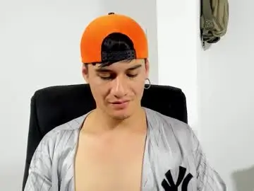 Chaturbate Watch Live Sex Cams of dominic_radccliffe