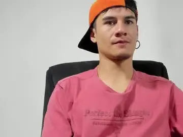 Chaturbate Live Sex of dominic_radccliffe