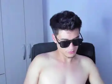 Chaturbate Sex Cam of dominic_radccliffe