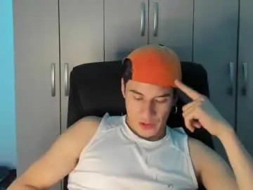 Chaturbate Live Sex Cam of dominic_radccliffe