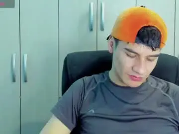 Chaturbate Free Live Porn of dominic_radccliffe