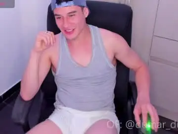 Chaturbate Free Live Porn of dominic_radccliffe