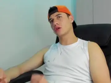 Chaturbate Adult Video Chat of dominic_radccliffe