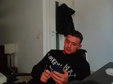 Chaturbate Live Porn of elijahthorne