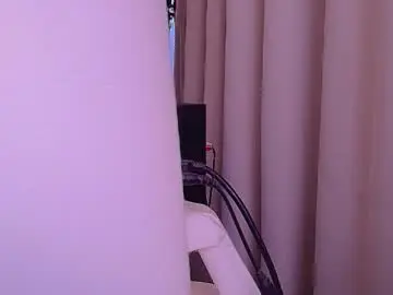 Chaturbate Watch Live Sex Cams of elijahthorne