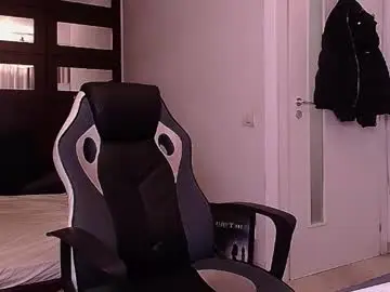 Chaturbate Live Sex Cam of elijahthorne