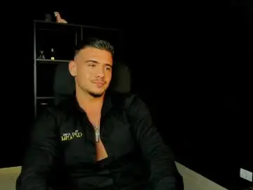 Chaturbate Live Porn of elijahthorne