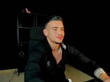 Chaturbate Live Porn of elijahthorne