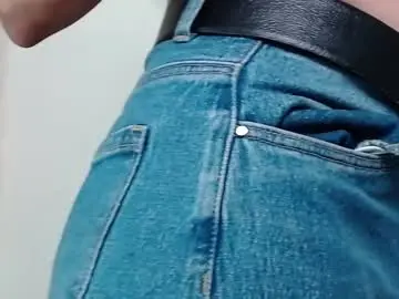 Chaturbate Best live sex cam show of liambrown09