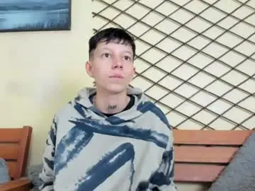 Chaturbate Live Sex Cam of liambrown09