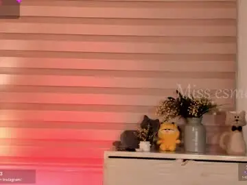 Chaturbate Watch Live Sex Cams of missesmeralda