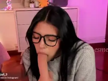 Chaturbate Nude Webcam of missesmeralda