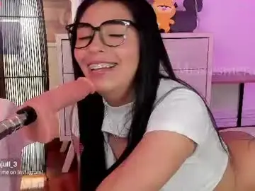 Chaturbate Nude Webcam of missesmeralda