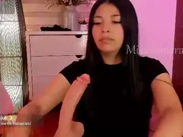 Chaturbate Live Sex Cam of missesmeralda