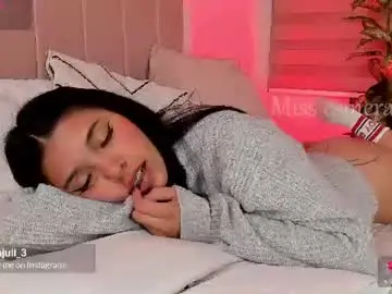 Chaturbate Free Porn Cam of missesmeralda