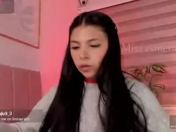 Chaturbate Live Sex Cam of missesmeralda