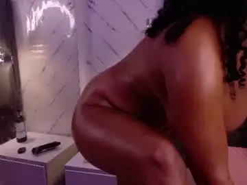 Chaturbate Watch Live Sex Cams of pittandlunaa69