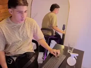 Chaturbate Best live sex cam show of sam_vitali