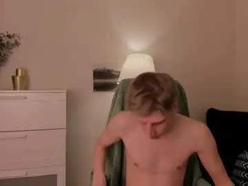 Chaturbate Live Sex Cam of slim_andy