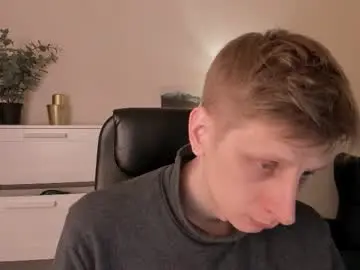 Chaturbate Live Sex Cam of slim_andy