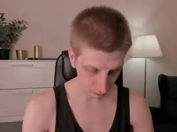 Chaturbate Nude Webcam of slim_andy